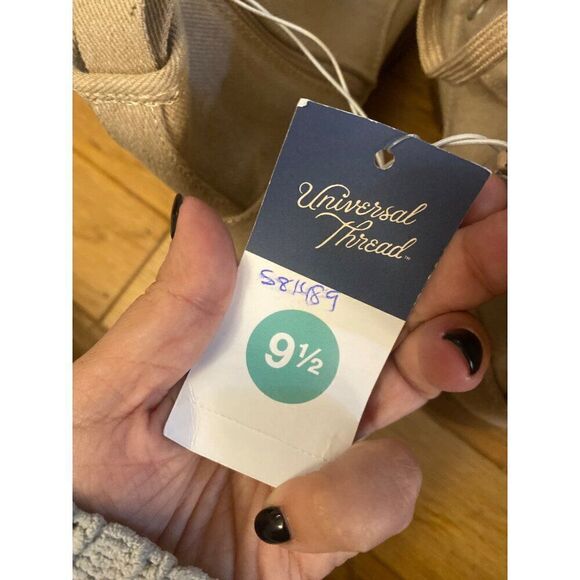 NWT Universal Thread women's tan Canvas Lace-Up Ankle Boots With Side Zipper 9.5 - Picture 6 of 6